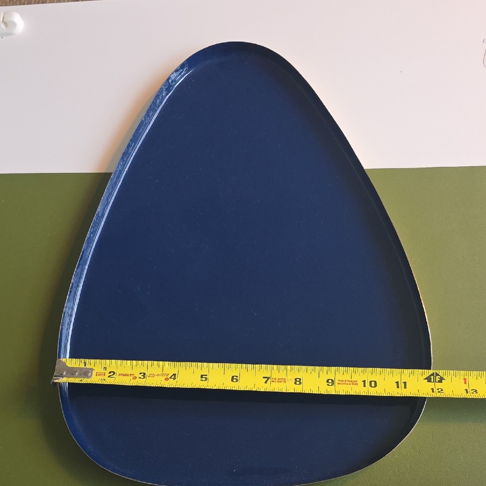 Dark Blue Triangular Tray - Picture 2 of 5